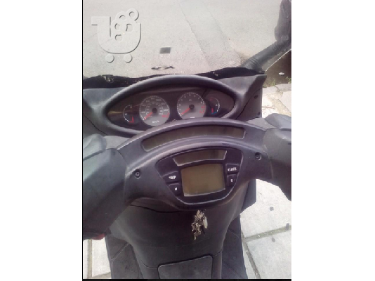 PIAGGIO X9 250 